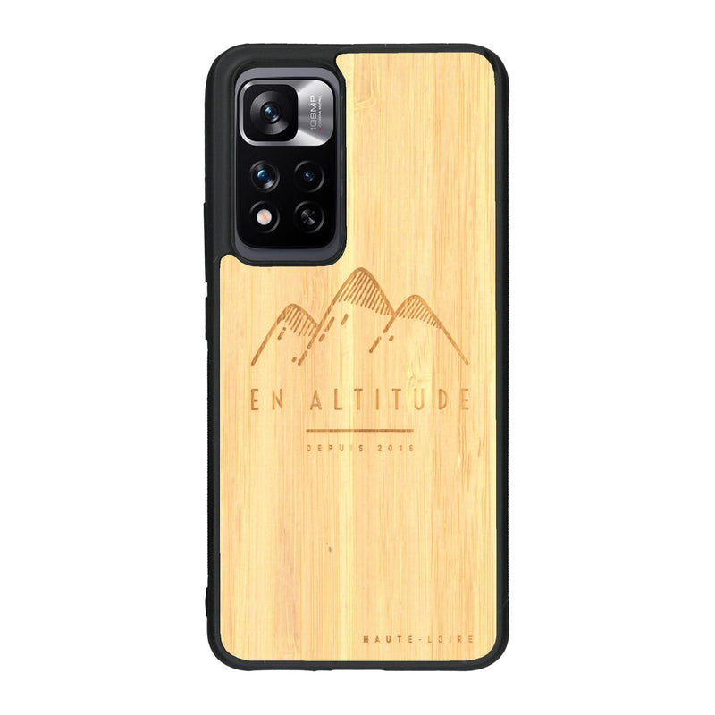 Coque de protection en bois véritable fabriquée en France pour Xiaomi Redmi Note 11 5G représentant des montagnes, sur le thème de la randonnée en pleine nature et du trail