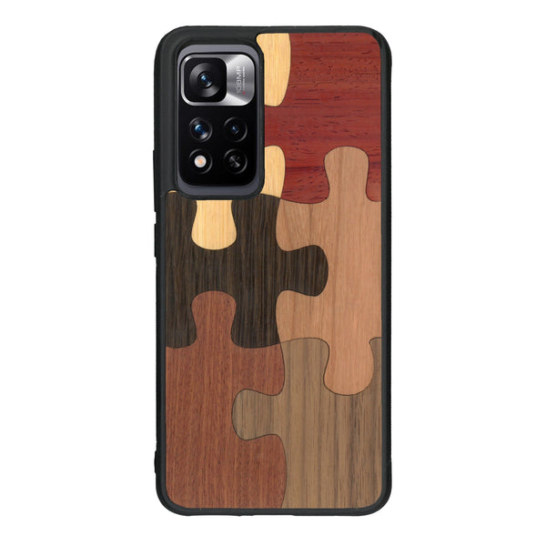 Coque de protection en bois véritable fabriquée en France pour Xiaomi Redmi Note 11 5G représentant un puzzle en six pièces qui allie du chêne fumé, du noyer, du bambou, du padouk, du merisier et de l'acajou