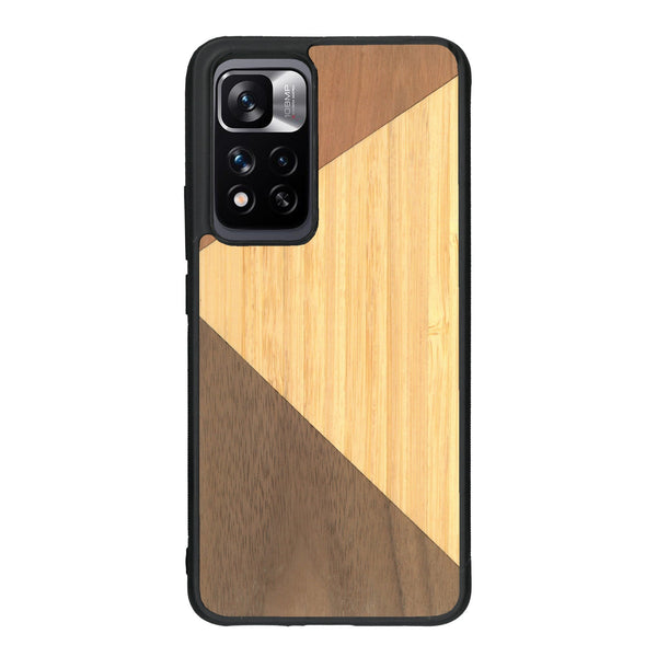 Coque de protection en bois véritable fabriquée en France pour Xiaomi Redmi Note 11 5G alliant du merisier, du noyer et du bambou formant chacun deux triangles et un trapèze avec deux jointures en diagonale sur le thème de l'art abstrait