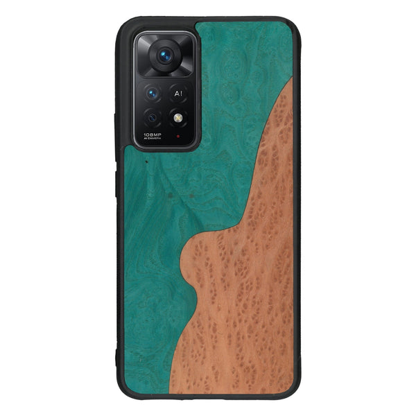 Coque de protection en bois véritable fabriquée en France pour Xiaomi Redmi Note 11 alliant plusieurs essences de bois pour représenter une plage paradisiaque