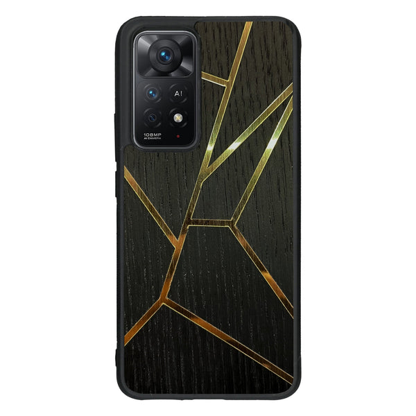 Coque de protection en bois véritable fabriquée en France pour Xiaomi Redmi Note 11 alliant plusieurs essences de bois pour représenter des fragments design