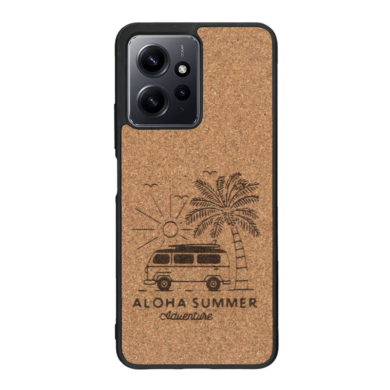 Coque de protection en bois véritable fabriquée en France pour Xiaomi Redmi Note 12 sur le thème de la plage, de l'été et vanlife.