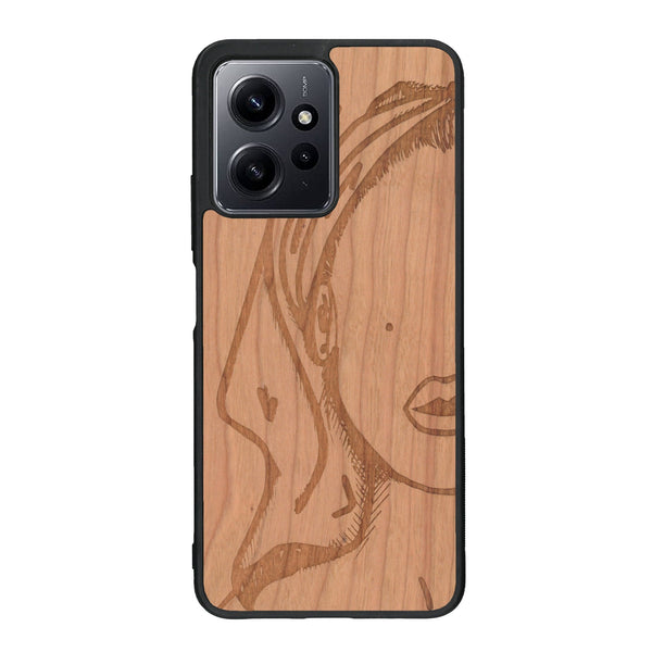 Coque de protection en bois véritable fabriquée en France pour Xiaomi Redmi Note 12 représentant une silhouette féminine épurée de type line art en collaboration avec l'artiste Maud Dabs