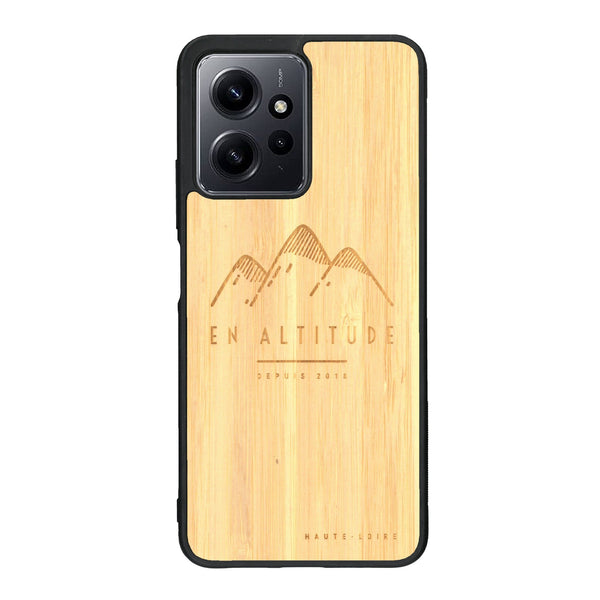 Coque de protection en bois véritable fabriquée en France pour Xiaomi Redmi Note 12 représentant des montagnes, sur le thème de la randonnée en pleine nature et du trail