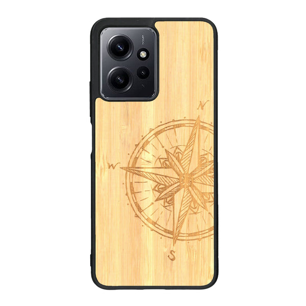 Coque de protection en bois véritable fabriquée en France pour Xiaomi Redmi Note 12 avec une gravure "rose des vents" sur le thème nautique et de l'océan qui s'inspire des boussoles de pirate