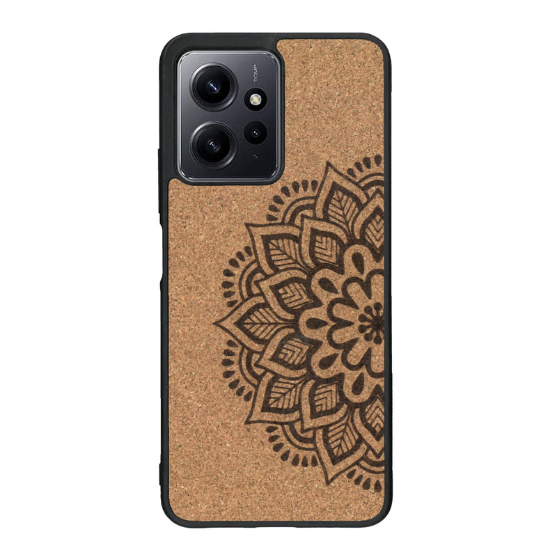 Coque de protection en bois véritable fabriquée en France pour Xiaomi Redmi Note 12 sur le thème de la bohème et du tatouage au henné avec une gravure représentant un mandala