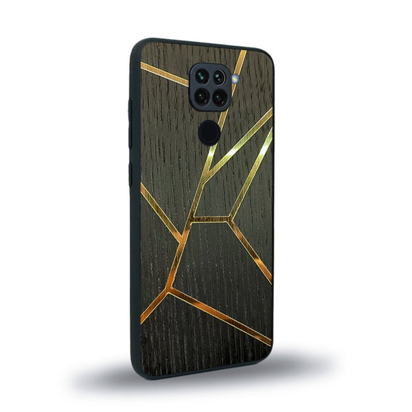 Coque de protection en bois véritable fabriquée en France pour Xiaomi Redmi Note 9 alliant plusieurs essences de bois pour représenter des fragments design