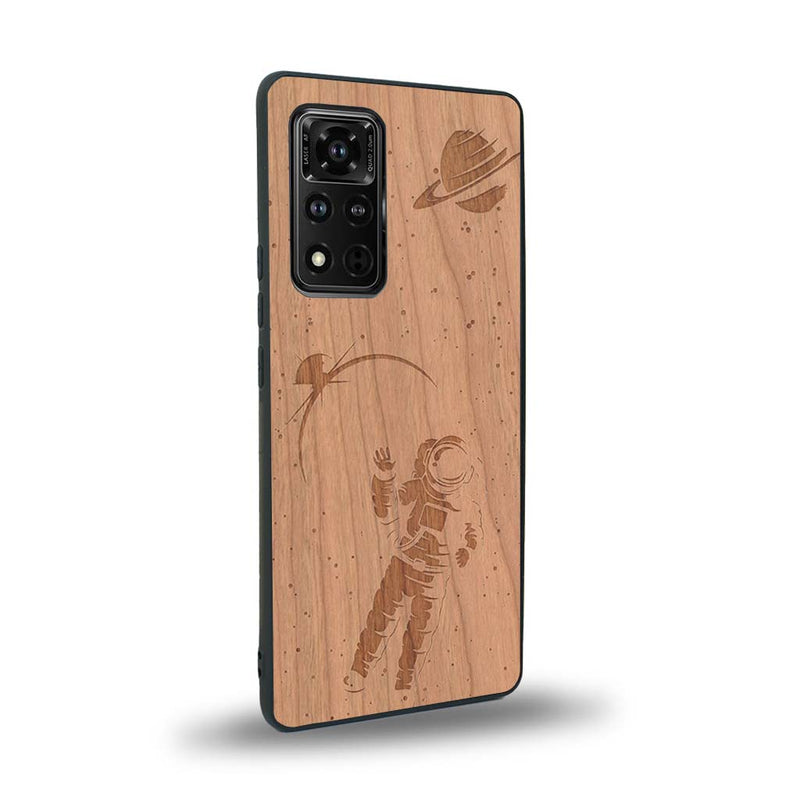 Coque de protection en bois véritable fabriquée en France pour Honor V40 sur le thème des astronautes