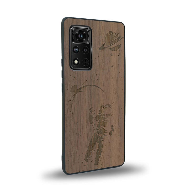 Coque de protection en bois véritable fabriquée en France pour Honor V40 sur le thème des astronautes