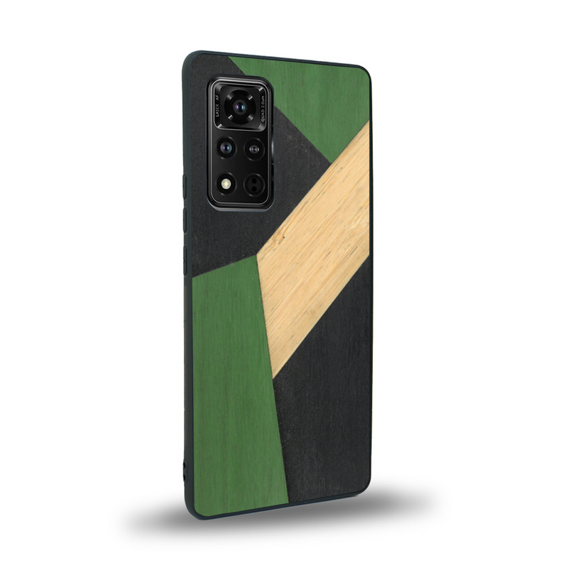 Coque de protection en bois véritable fabriquée en France pour Honor V40 alliant du bambou, du tulipier vert et noir en forme de mosaïque minimaliste sur le thème de l'art abstrait