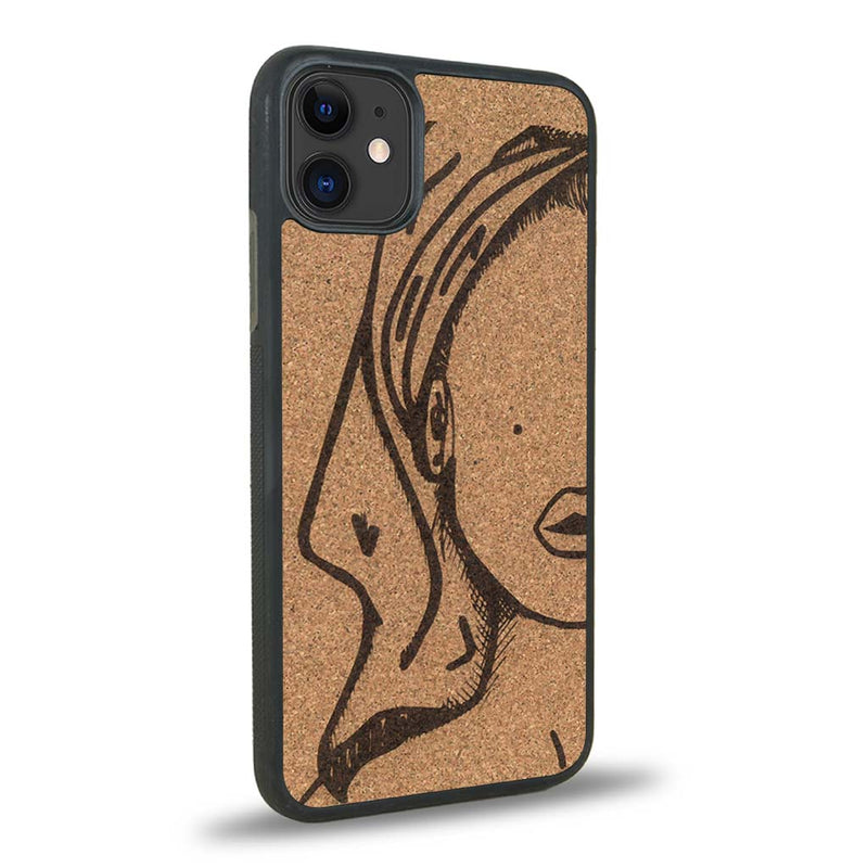 Coque iPhone 11 - Au féminin - Coque en bois