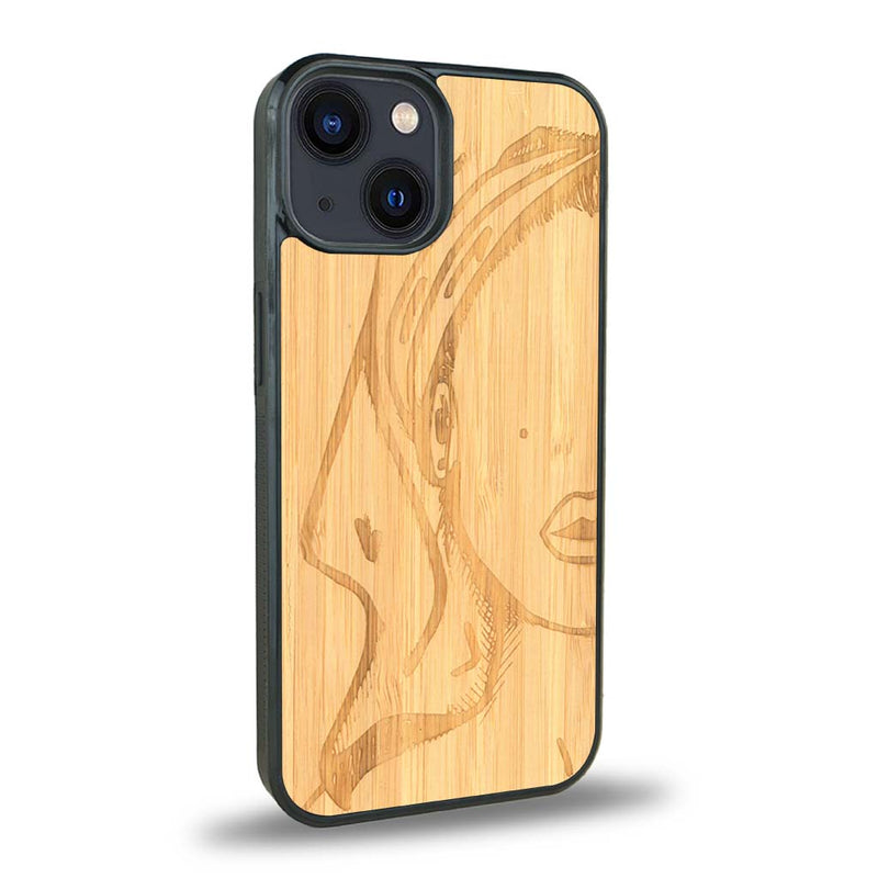 Coque iPhone 13 Mini - Au féminin - Coque en bois