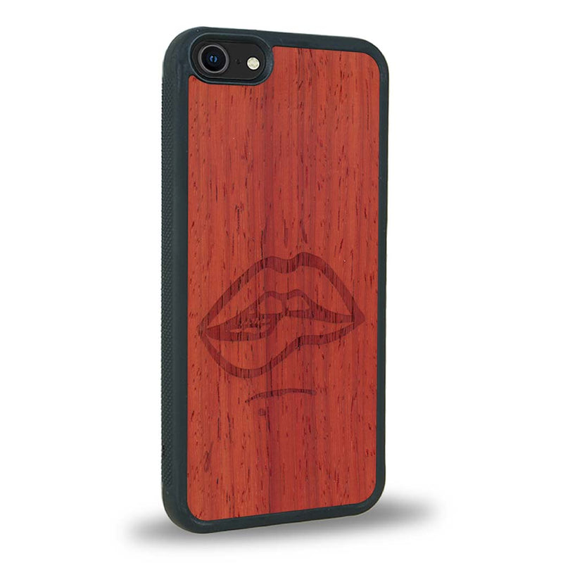 Coque iPhone SE 2022 - The Kiss - Coque en bois