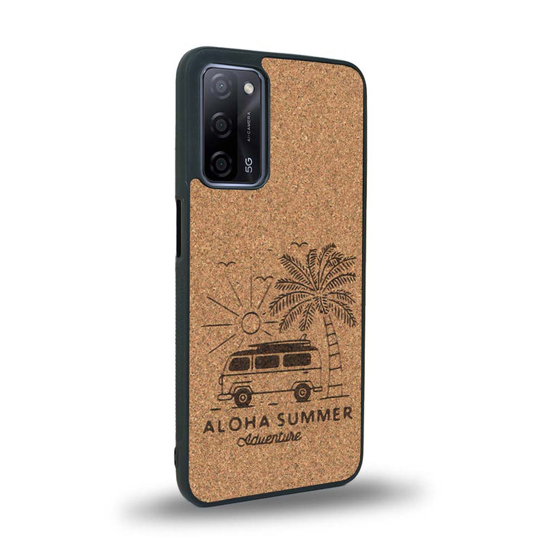 Coque de protection en bois véritable fabriquée en France pour Oppo A55 5G sur le thème de la plage, de l'été et vanlife.