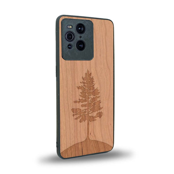 Coque de protection en bois véritable fabriquée en France pour Oppo Find X3 Pro sur le thème de la nature, de la fôret et de l'écoresponsabilité avec une gravure représentant un arbre 