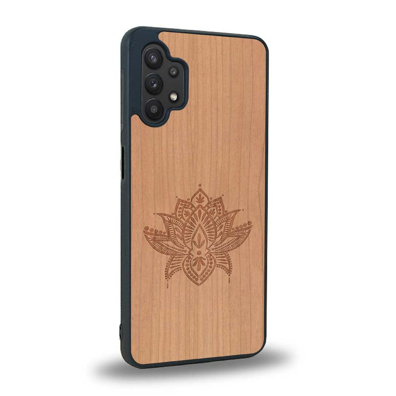 Coque Samsung A32 5G - Le Lotus - Coque en bois