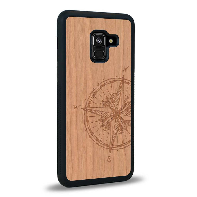 Coque Samsung A8 2018 - La Rose des Vents - Coque en bois