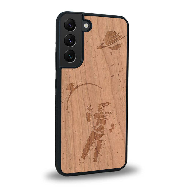 Coque de protection en bois véritable fabriquée en France pour Samsung S23 sur le thème des astronautes