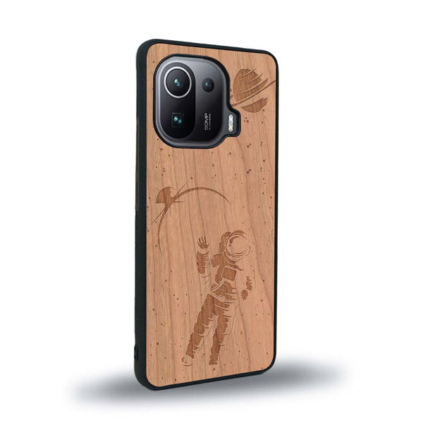 Coque de protection en bois véritable fabriquée en France pour Xiaomi Mi 11 Ultra sur le thème des astronautes