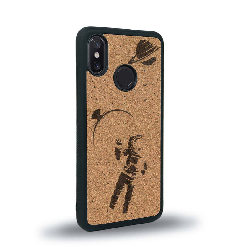 Coque de protection en bois véritable fabriquée en France pour Xiaomi Mi 8 sur le thème des astronautes