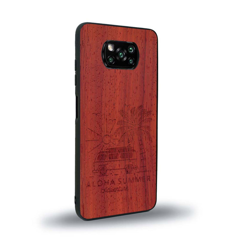 Coque de protection en bois véritable fabriquée en France pour Xiaomi Poco X3 Nfc sur le thème de la plage, de l'été et vanlife.