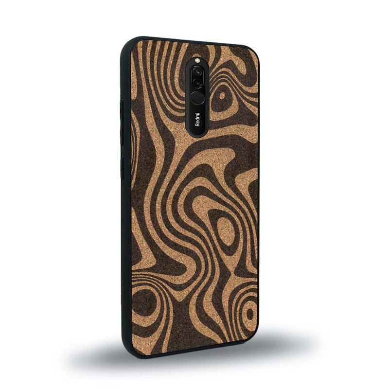 Coque de protection en bois véritable fabriquée en France pour Xiaomi Redmi 8 avec un motif abstrait représentant les mouvements de l'eau