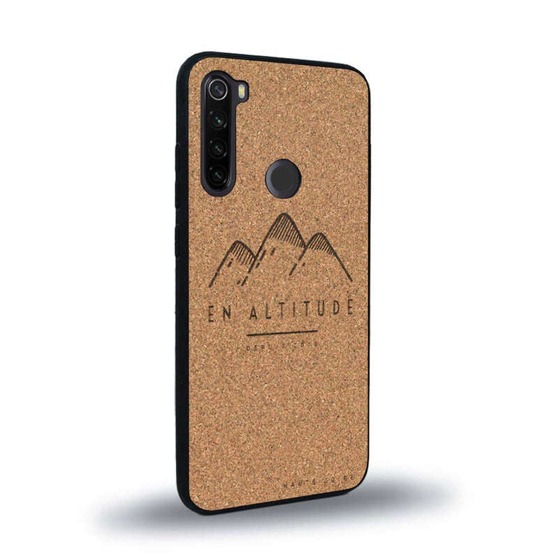 Coque de protection en bois véritable fabriquée en France pour Xiaomi Redmi Note 8 représentant des montagnes, sur le thème de la randonnée en pleine nature et du trail