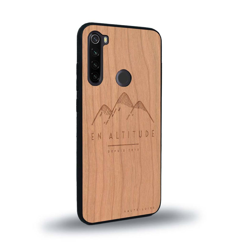 Coque de protection en bois véritable fabriquée en France pour Xiaomi Redmi Note 8 représentant des montagnes, sur le thème de la randonnée en pleine nature et du trail